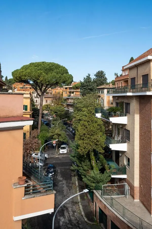 Romantic Tiny House Aventino Apartment