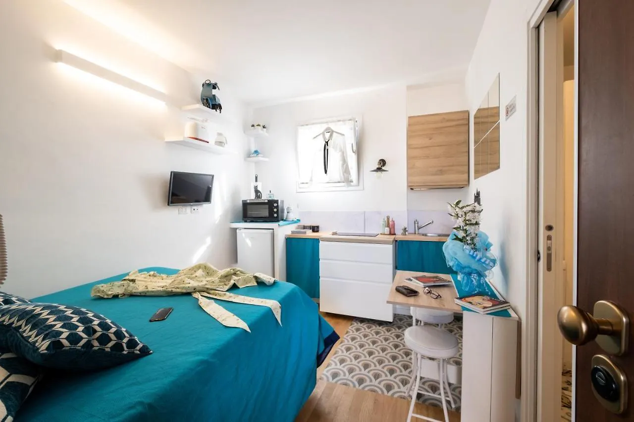 Romantic Tiny House Aventino 0*, Rom Italien