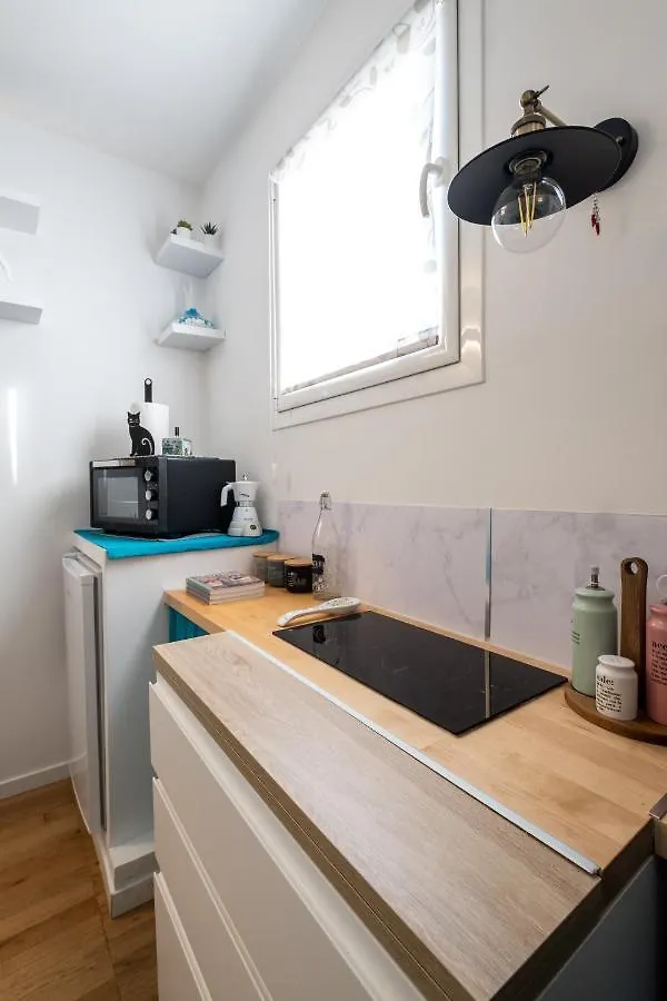 Apartment Romantic Tiny House Aventino Italy