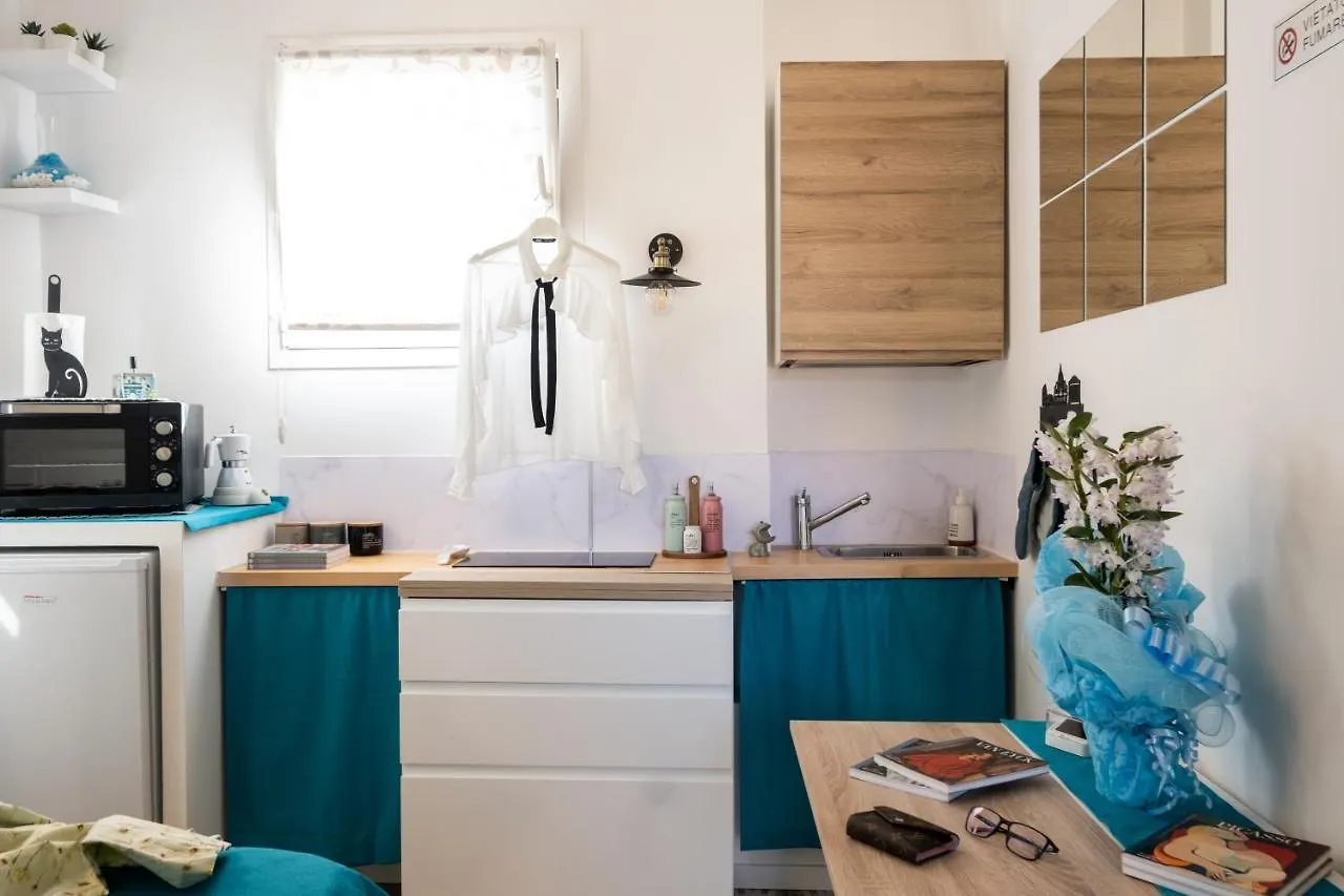 Romantic Tiny House Aventino Italy